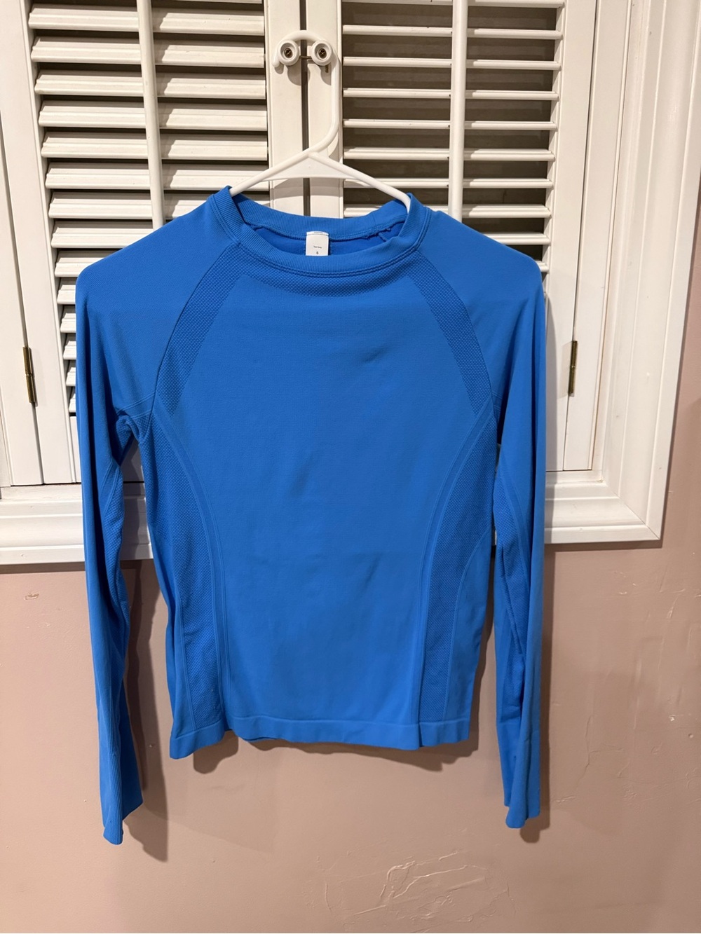 Blue Women's Long-Sleeve Performance Top